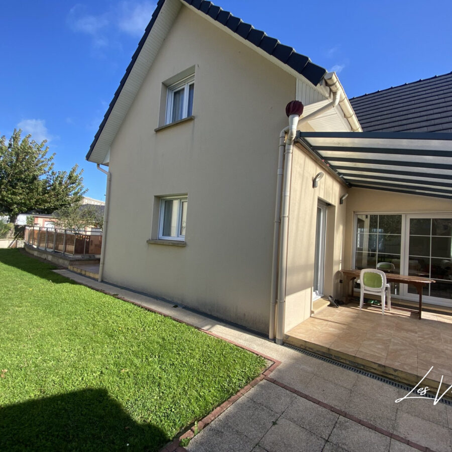 A vendre maison familiale Dieppe 135.00 m²