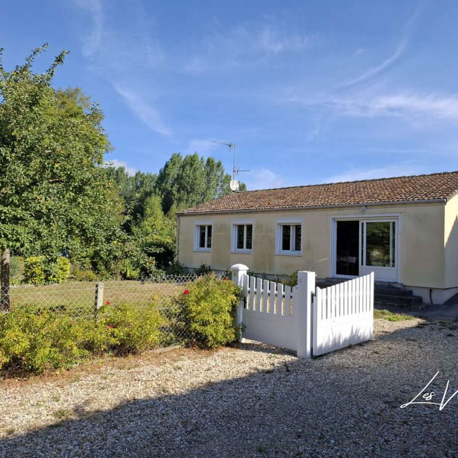 Maison de plain-pied à la campagne 93.92 m²